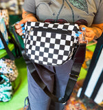 Showoff Sidekick Purse• Black Checkered