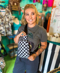 Dashpack Sling• Black Checkered