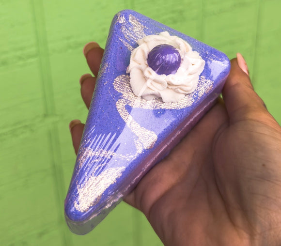 Cake Bath Bomb