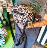 Showoff Sidekick Purse• Leopard