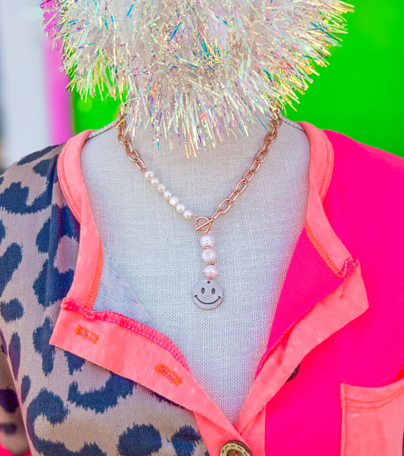 Beach Please Pearl Necklace