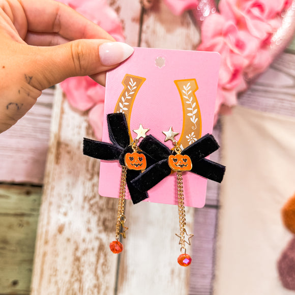 Spooky Babe Halloween Earrings